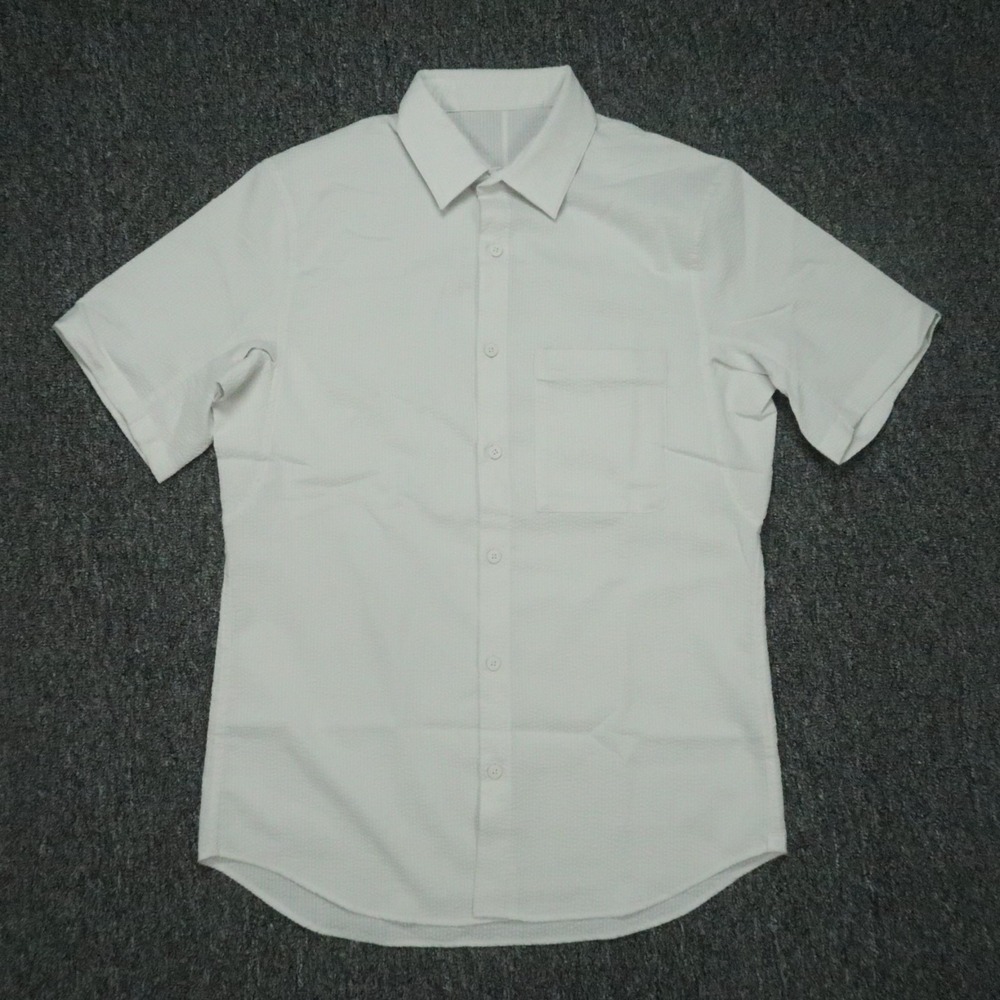Lululemon Shirt Mens Medium Light Gray Airing Easy Seersucker Stretch Zip Pocket